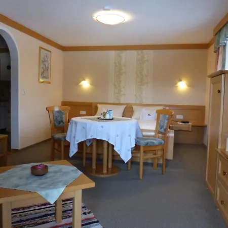 Giglerhof شقة